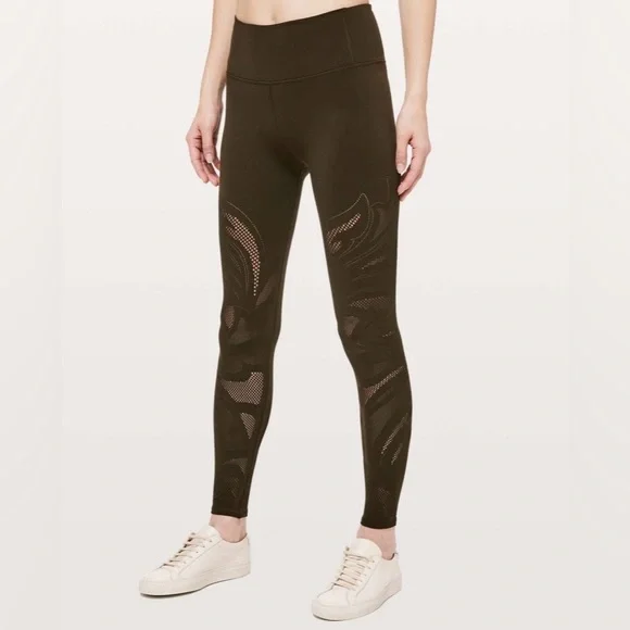 Lululemon Reveal Tight *En Avante in Dark Olive - Picture 1 of 10
